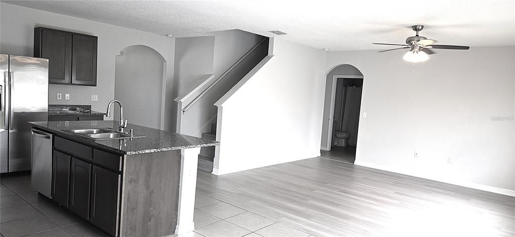 For Sale: $495,500 (5 beds, 3 baths, 2601 Square Feet)