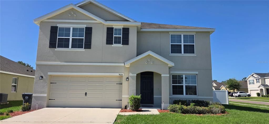 For Sale: $495,500 (5 beds, 3 baths, 2601 Square Feet)