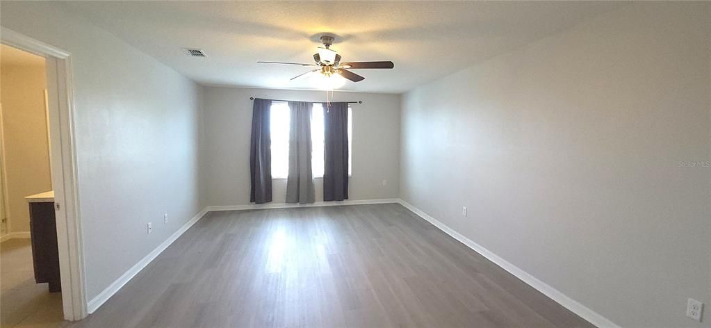 For Sale: $495,500 (5 beds, 3 baths, 2601 Square Feet)