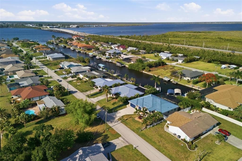 На продажу: $745,000 (3 спален, 2 ванн, 2092 Квадратных фут)