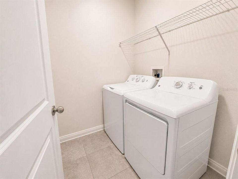 For Rent: $3,150 (6 beds, 3 baths, 3362 Square Feet)