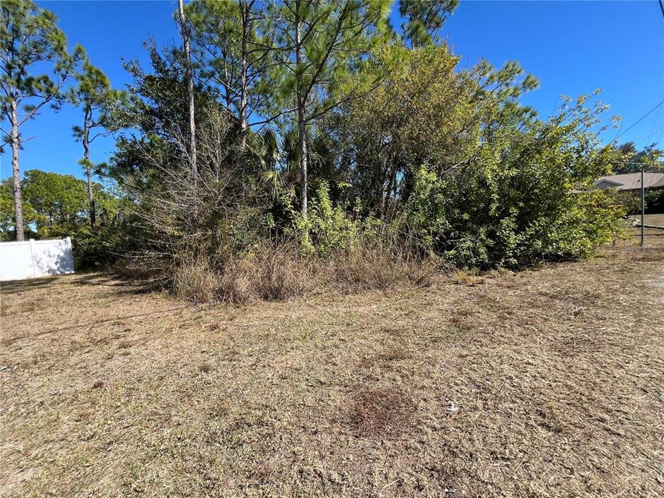 待售: $21,500 (0.45 acres)