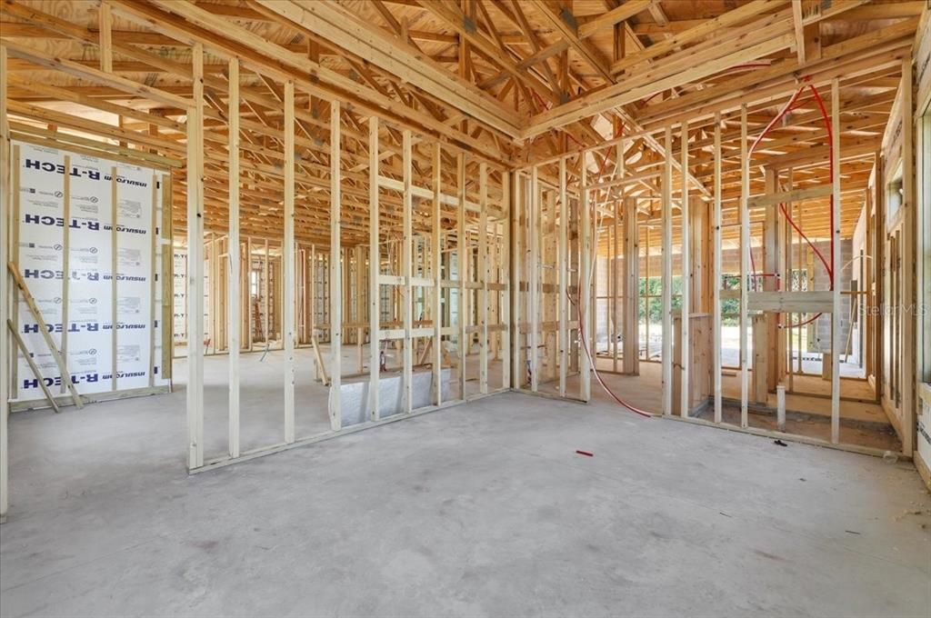 For Sale: $349,999 (3 beds, 2 baths, 1560 Square Feet)