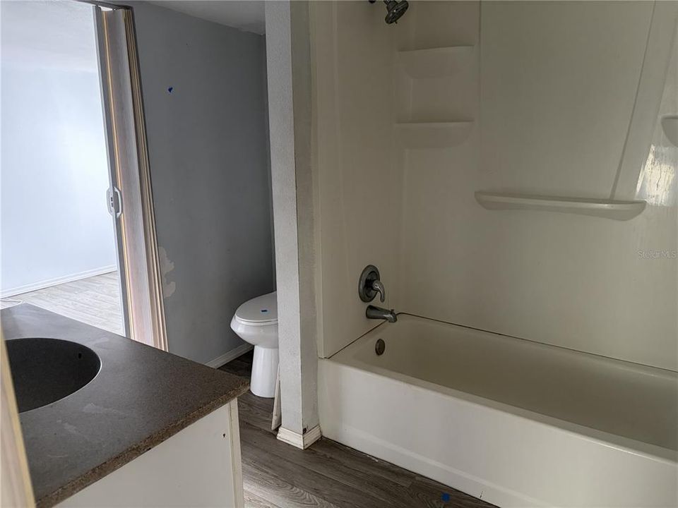 For Sale: $48,000 (2 beds, 1 baths, 336 Square Feet)