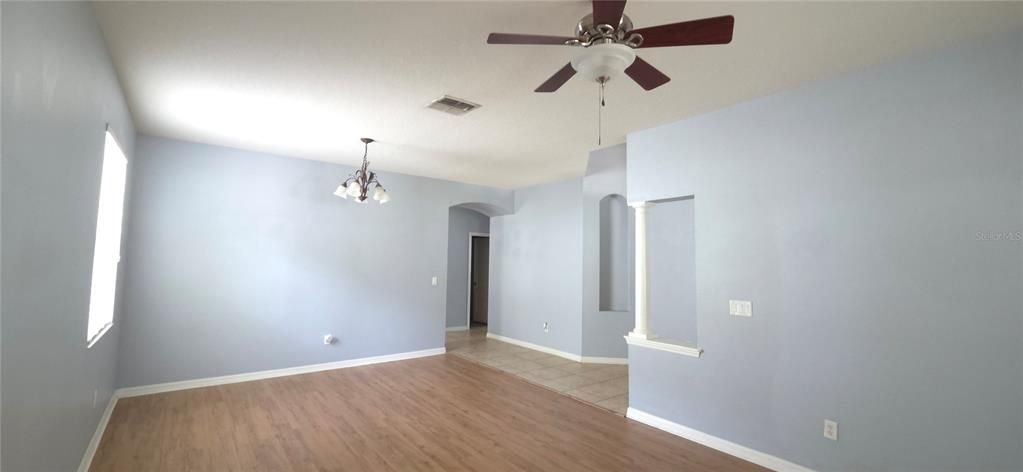 For Rent: $2,375 (4 beds, 2 baths, 2080 Square Feet)