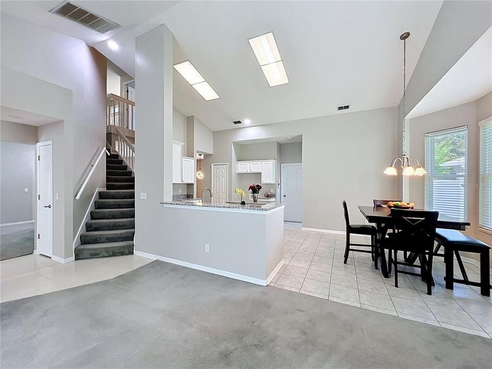 For Sale: $650,000 (4 beds, 2 baths, 2982 Square Feet)