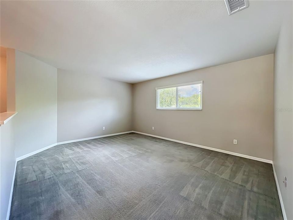 For Sale: $650,000 (4 beds, 2 baths, 2982 Square Feet)