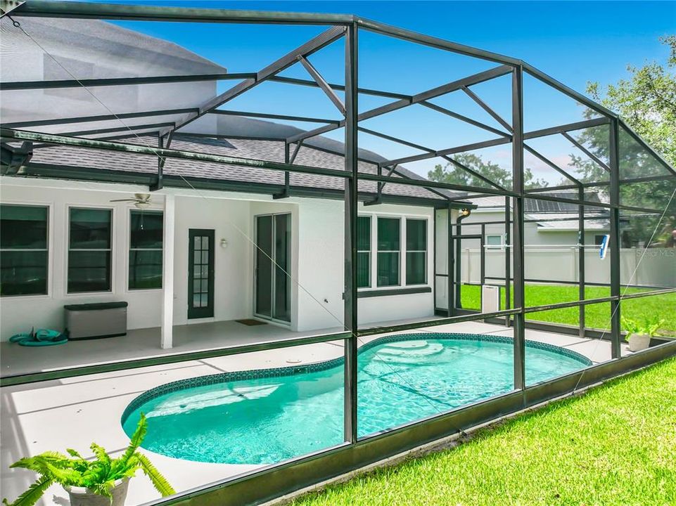 For Sale: $650,000 (4 beds, 2 baths, 2982 Square Feet)