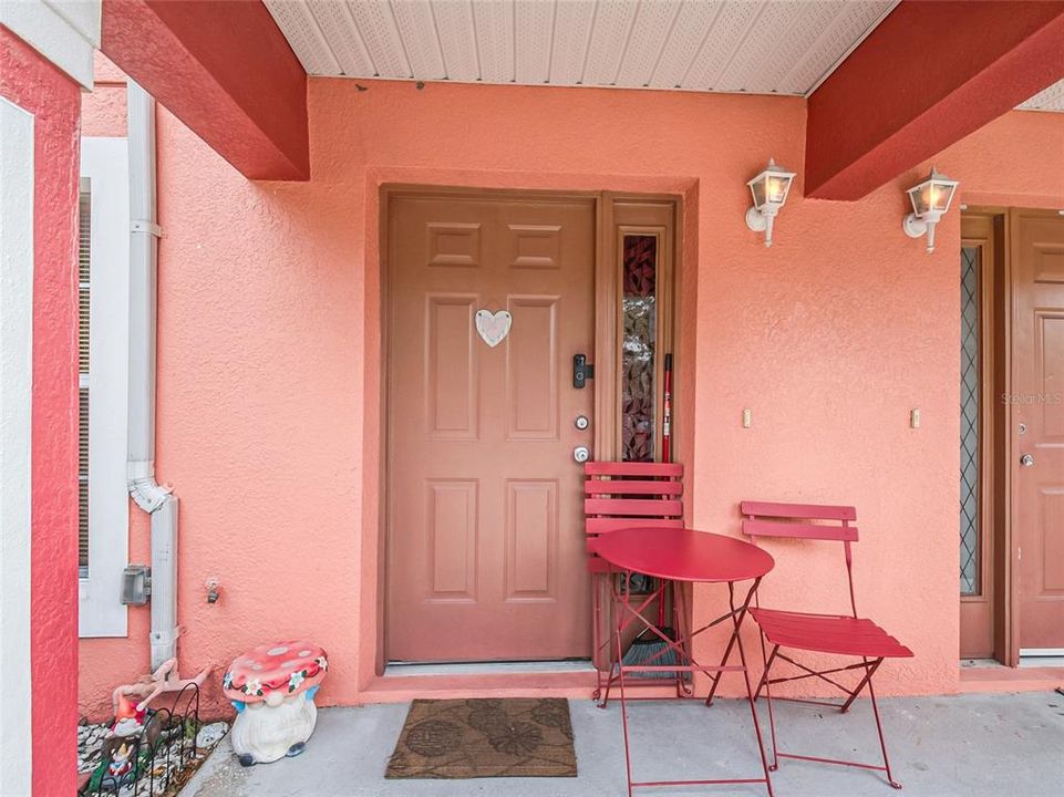 En Venta: $215,000 (2 camas, 2 baños, 990 Pies cuadrados)
