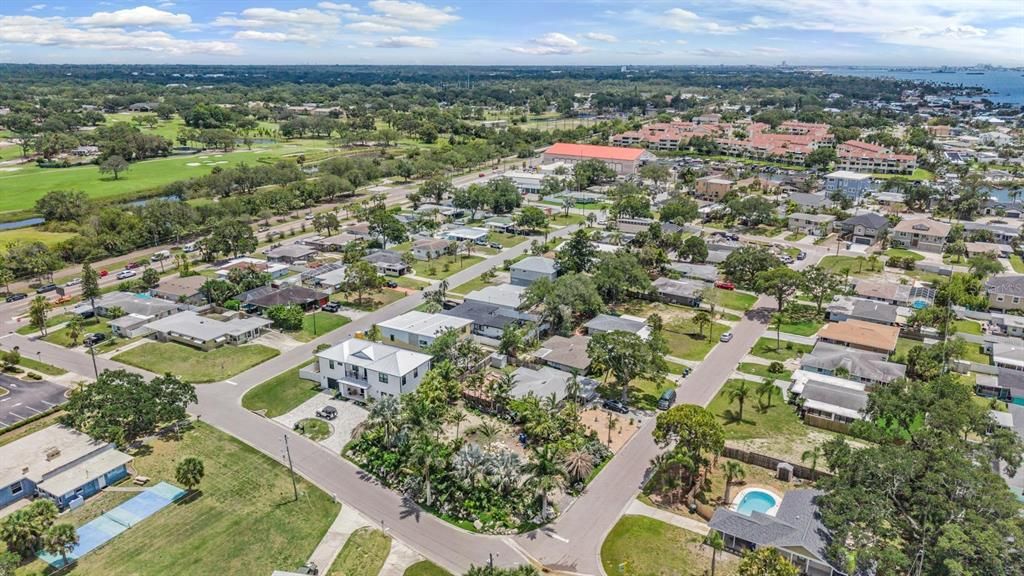 待售: $273,000 (0.15 acres)