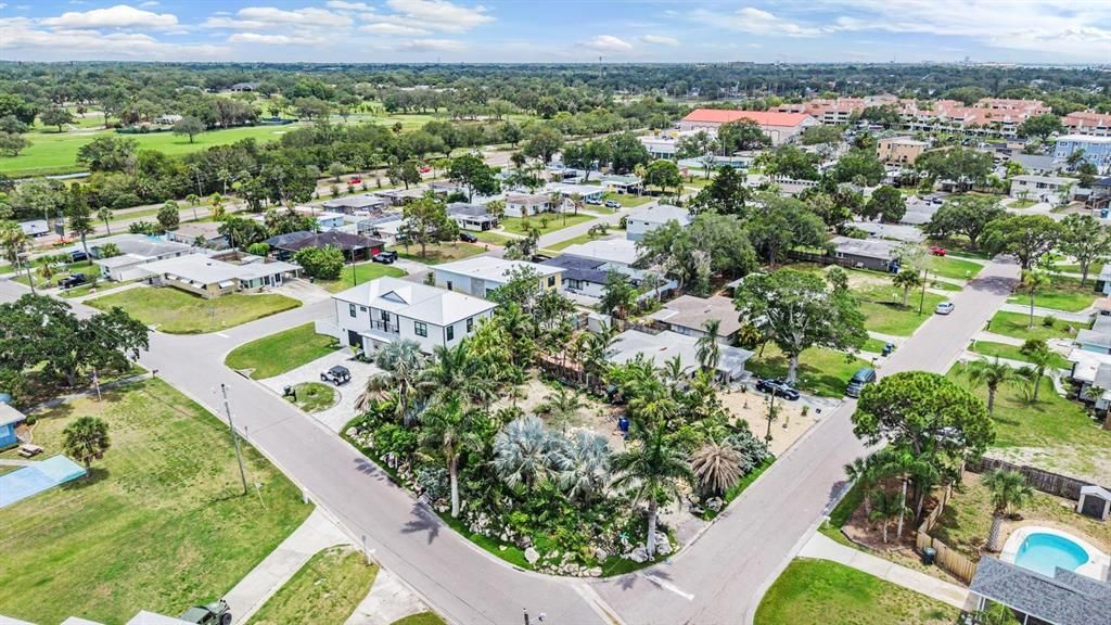 待售: $273,000 (0.15 acres)
