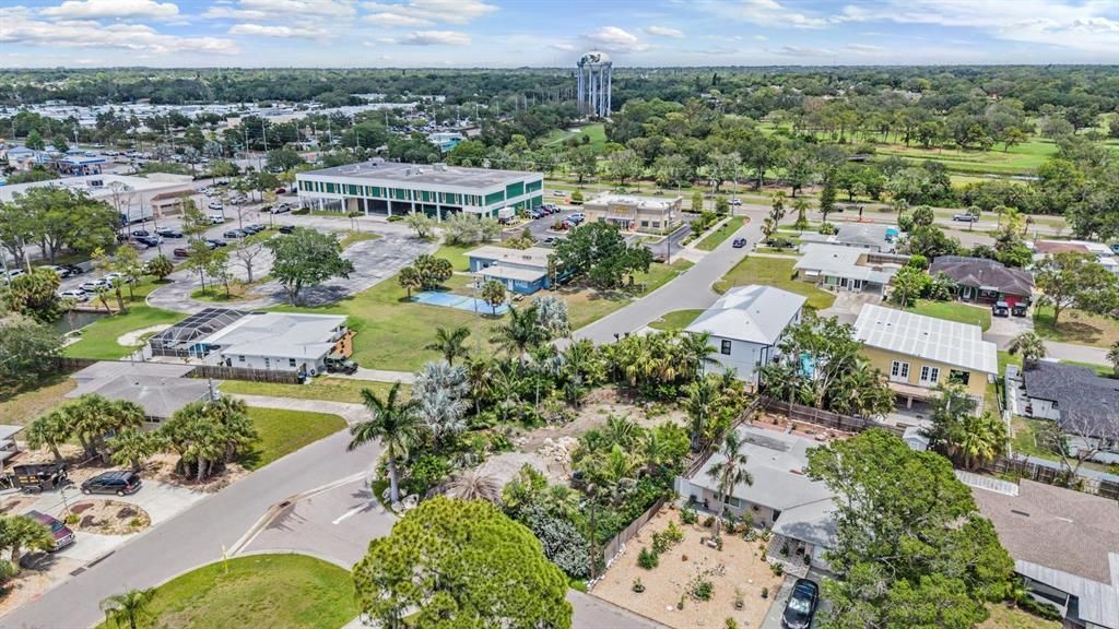 待售: $273,000 (0.15 acres)