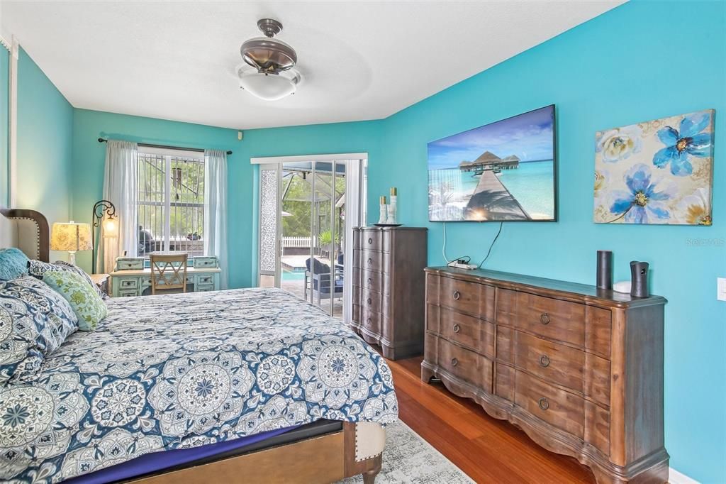For Sale: $545,000 (4 beds, 2 baths, 2247 Square Feet)