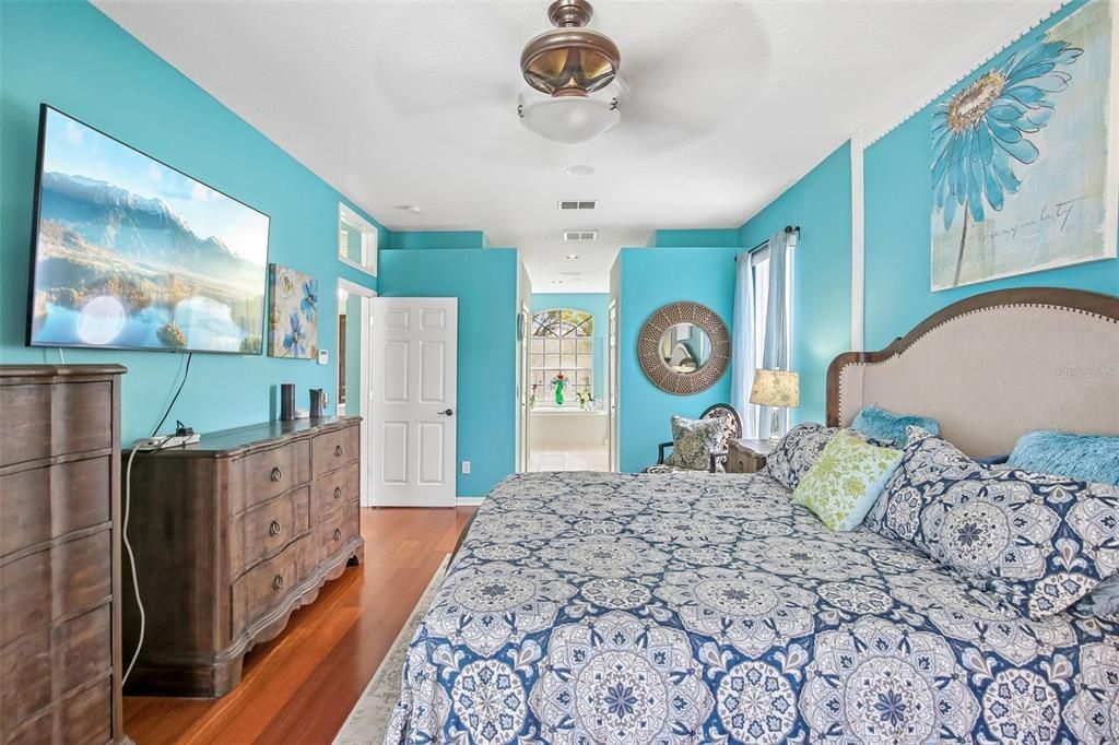 For Sale: $545,000 (4 beds, 2 baths, 2247 Square Feet)