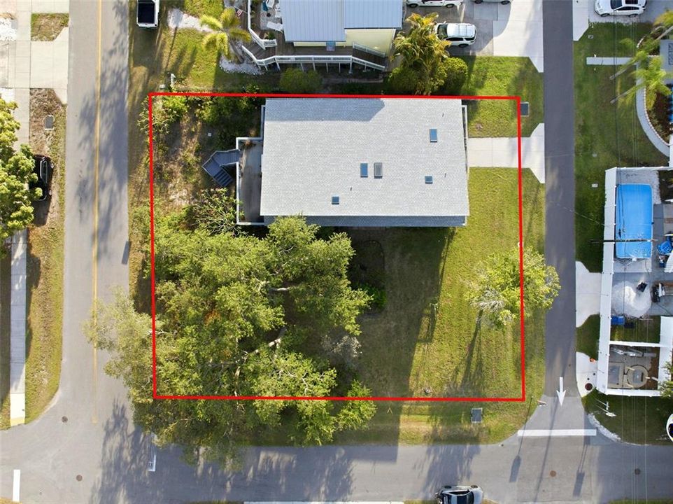 For Sale: $499,900 (2 beds, 2 baths, 1550 Square Feet)