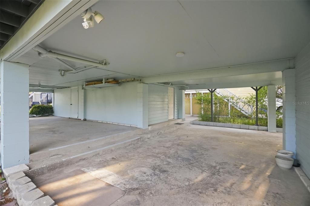 For Sale: $499,900 (2 beds, 2 baths, 1550 Square Feet)
