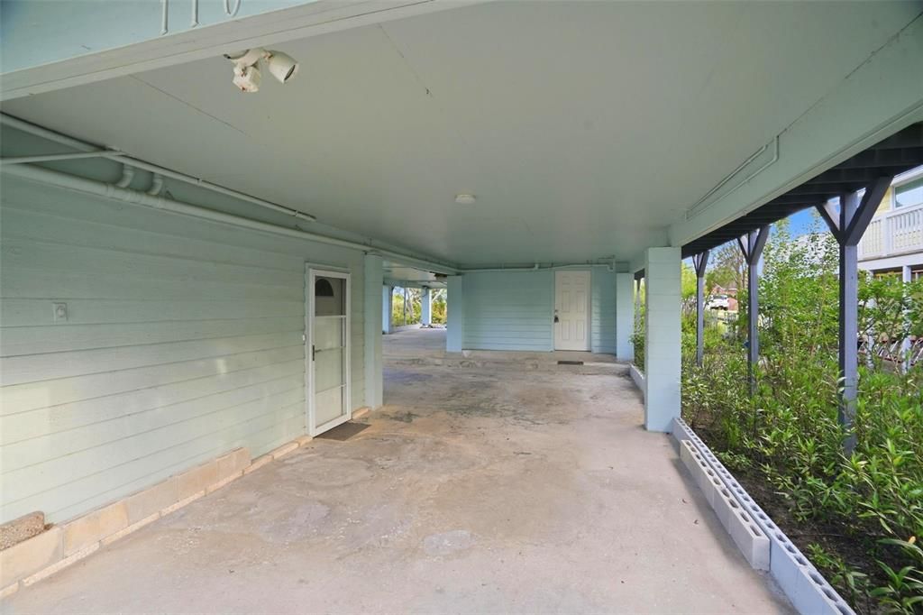 For Sale: $499,900 (2 beds, 2 baths, 1550 Square Feet)