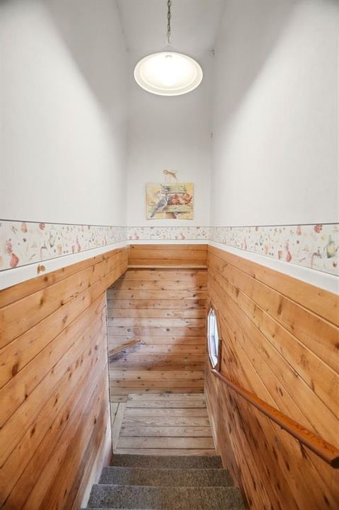 For Sale: $499,900 (2 beds, 2 baths, 1550 Square Feet)