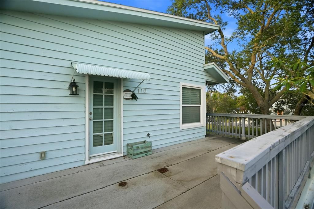For Sale: $499,900 (2 beds, 2 baths, 1550 Square Feet)