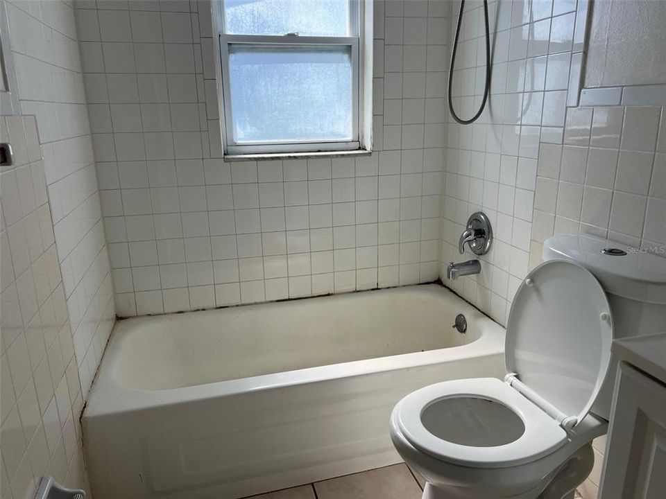 En Renta: $1,850 (3 camas, 2 baños, 1661 Pies cuadrados)