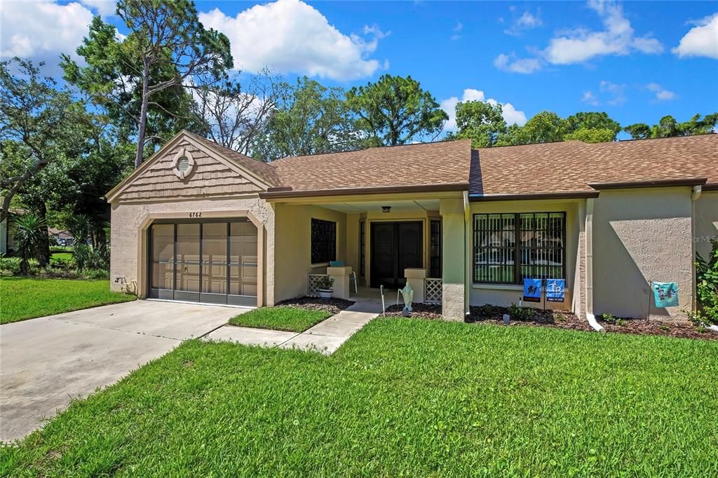 Active With Contract: $239,000 (2 beds, 2 baths, 1211 Square Feet)