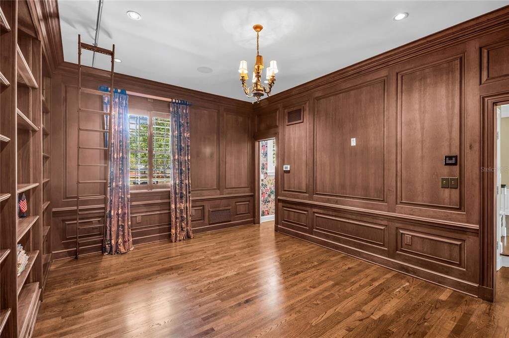 En Venta: $7,900,000 (5 camas, 5 baños, 5769 Pies cuadrados)