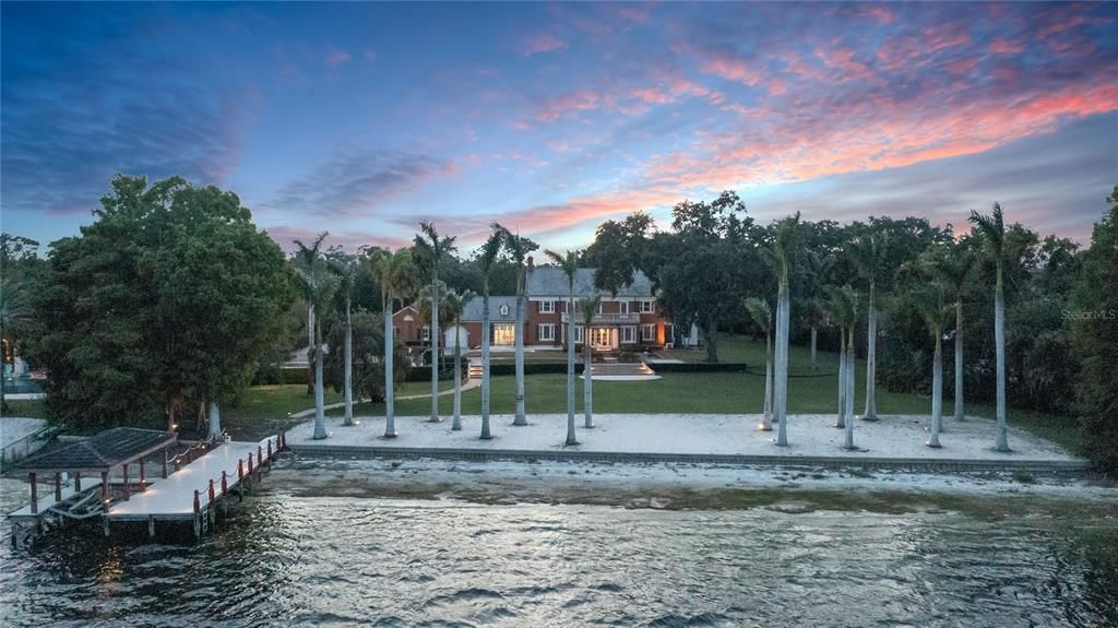 En Venta: $7,900,000 (5 camas, 5 baños, 5769 Pies cuadrados)