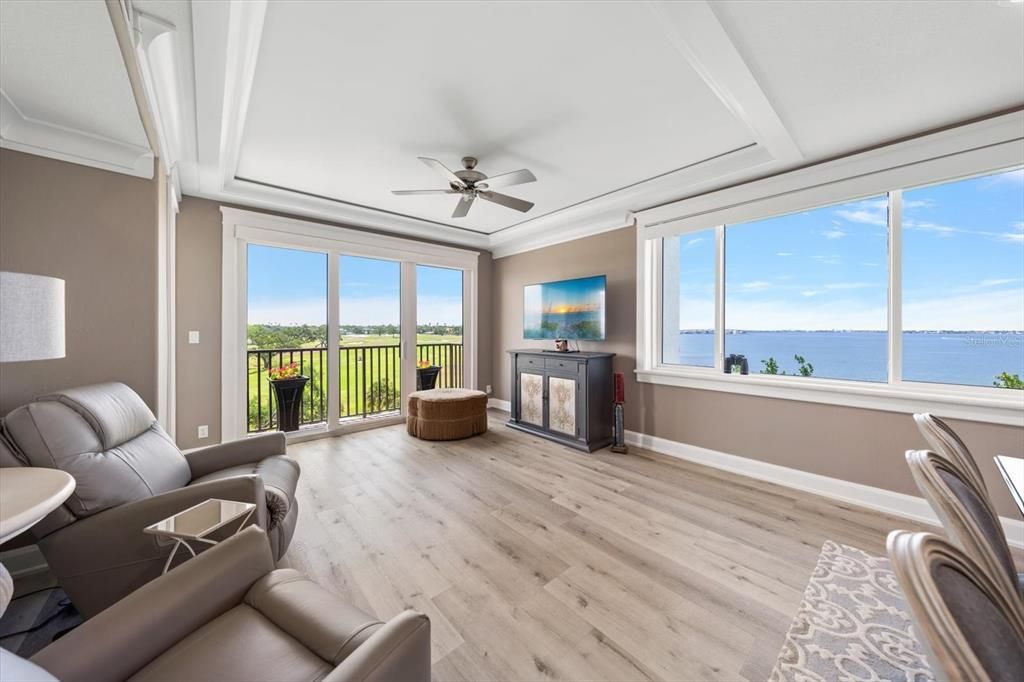 For Sale: $1,499,000 (2 beds, 2 baths, 1844 Square Feet)