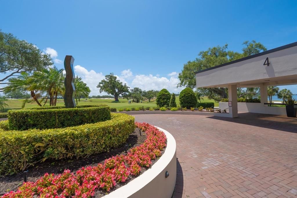 For Sale: $1,499,000 (2 beds, 2 baths, 1844 Square Feet)