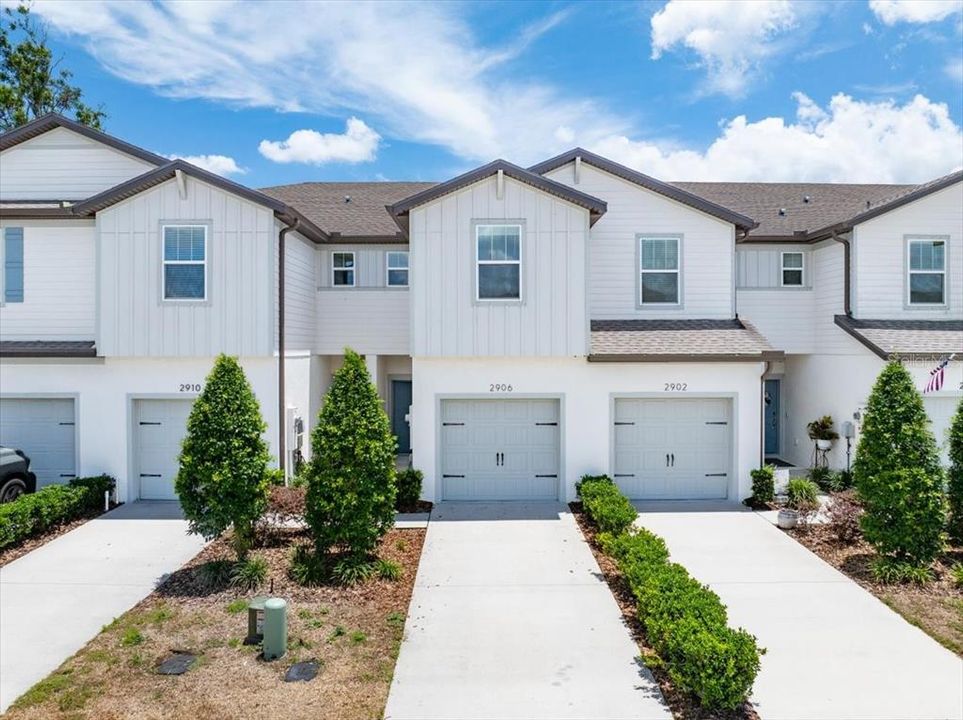 For Rent: $2,300 (2 beds, 2 baths, 1549 Square Feet)