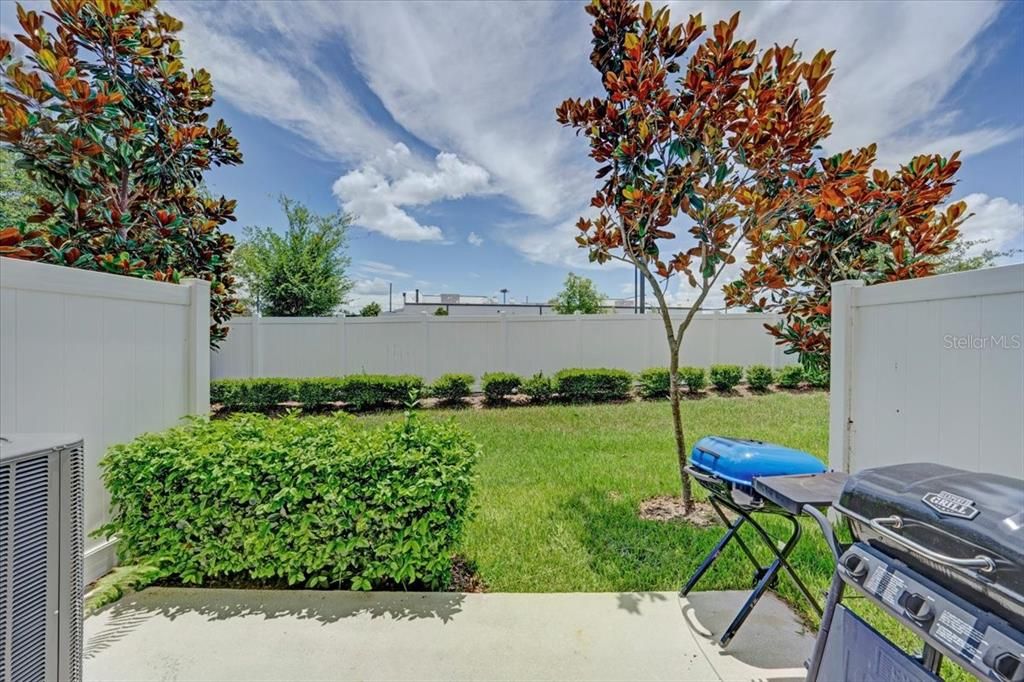 For Rent: $2,300 (2 beds, 2 baths, 1549 Square Feet)