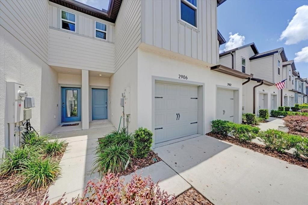 For Rent: $2,300 (2 beds, 2 baths, 1549 Square Feet)