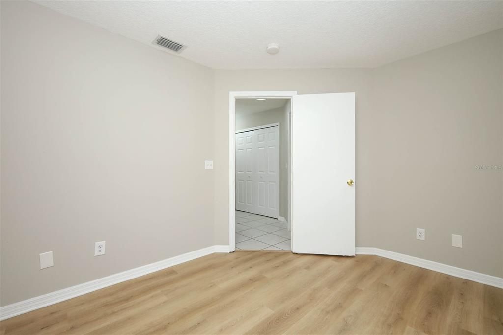 For Rent: $1,950 (3 beds, 2 baths, 1056 Square Feet)