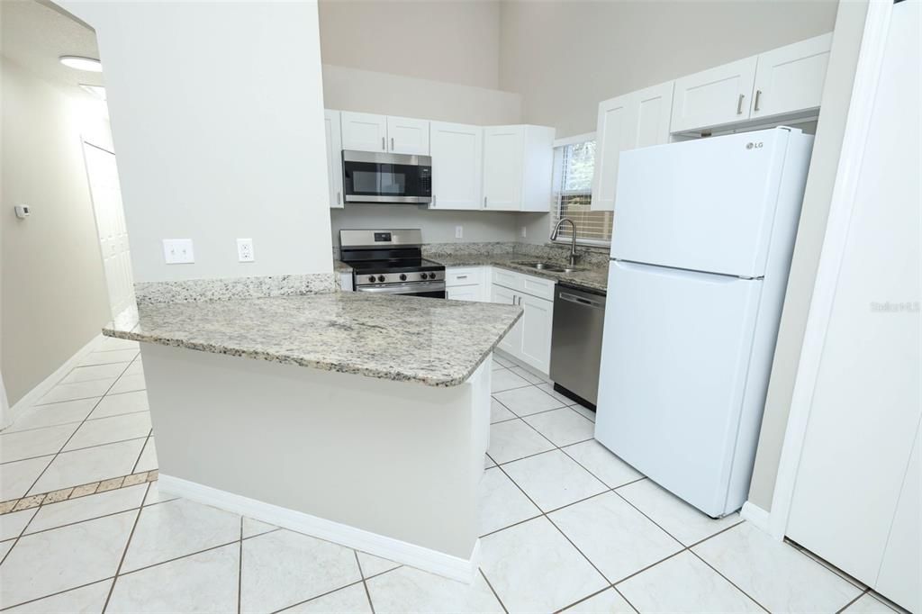For Rent: $1,950 (3 beds, 2 baths, 1056 Square Feet)