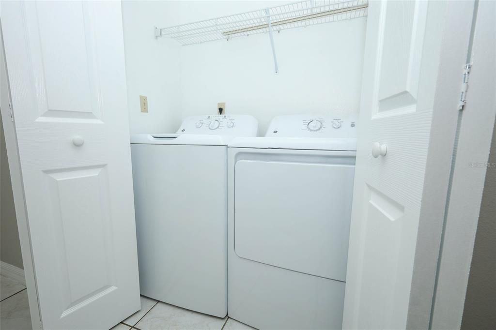 For Rent: $1,950 (3 beds, 2 baths, 1056 Square Feet)