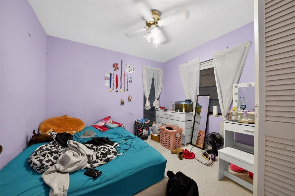 For Sale: $299,000 (3 beds, 2 baths, 2000 Square Feet)