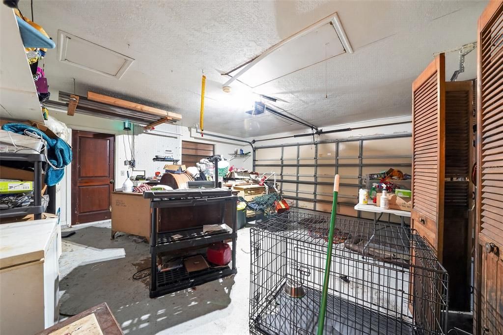 For Sale: $299,000 (3 beds, 2 baths, 2000 Square Feet)
