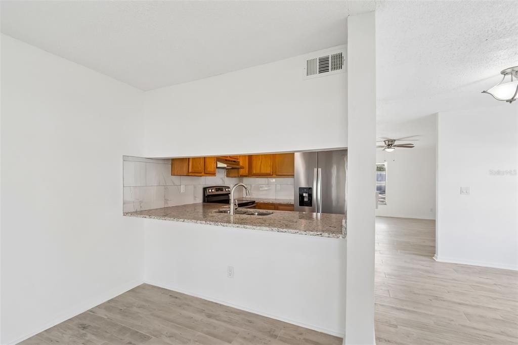 En Venta: $245,000 (3 camas, 2 baños, 1368 Pies cuadrados)