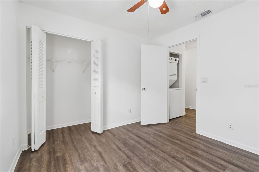 En Venta: $245,000 (3 camas, 2 baños, 1368 Pies cuadrados)