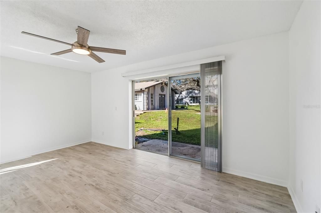 En Venta: $245,000 (3 camas, 2 baños, 1368 Pies cuadrados)
