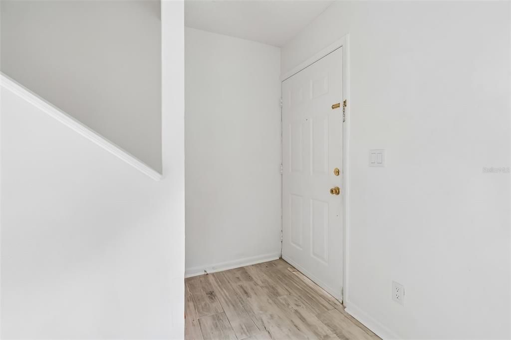 En Venta: $245,000 (3 camas, 2 baños, 1368 Pies cuadrados)