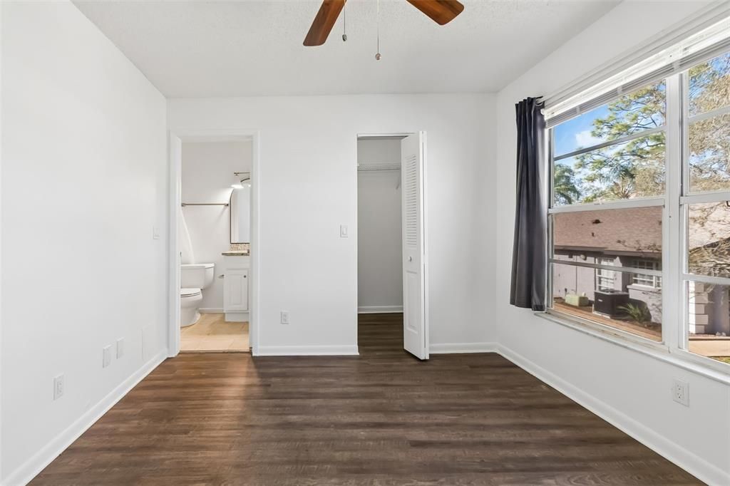 En Venta: $245,000 (3 camas, 2 baños, 1368 Pies cuadrados)