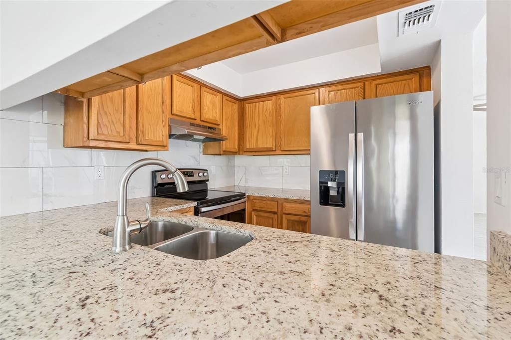 En Venta: $245,000 (3 camas, 2 baños, 1368 Pies cuadrados)