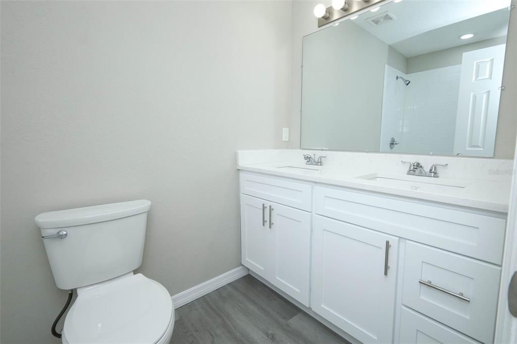 For Rent: $2,100 (3 beds, 2 baths, 1056 Square Feet)