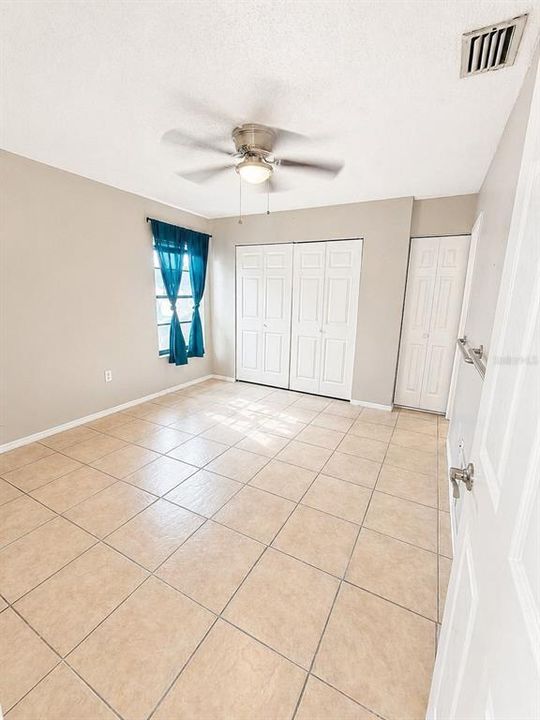 For Rent: $1,600 (2 beds, 1 baths, 784 Square Feet)