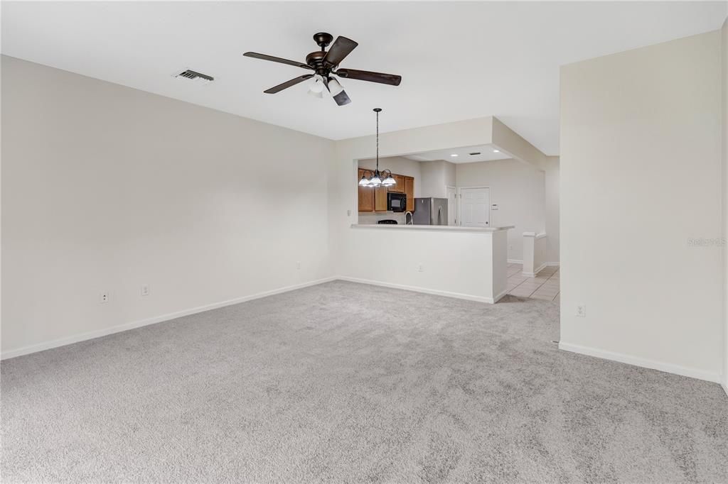 En Venta: $259,000 (3 camas, 2 baños, 1622 Pies cuadrados)