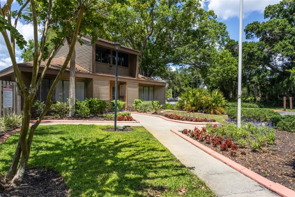 En Venta: $174,900 (2 camas, 2 baños, 1098 Pies cuadrados)