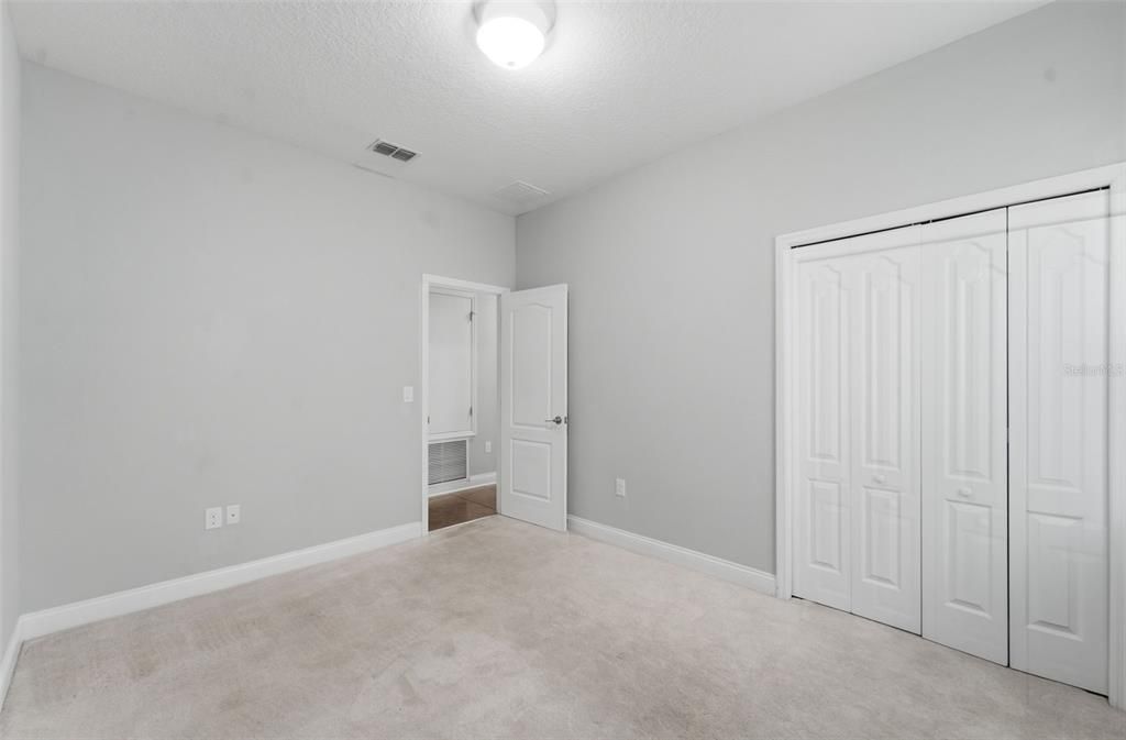 For Sale: $424,900 (3 beds, 2 baths, 2112 Square Feet)