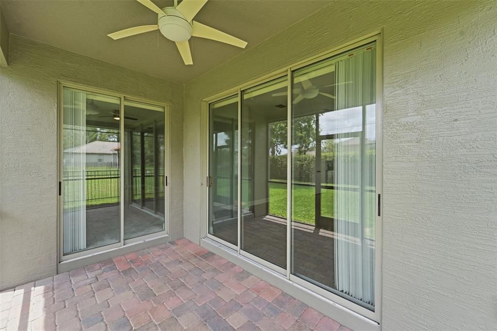 For Sale: $424,900 (3 beds, 2 baths, 2112 Square Feet)