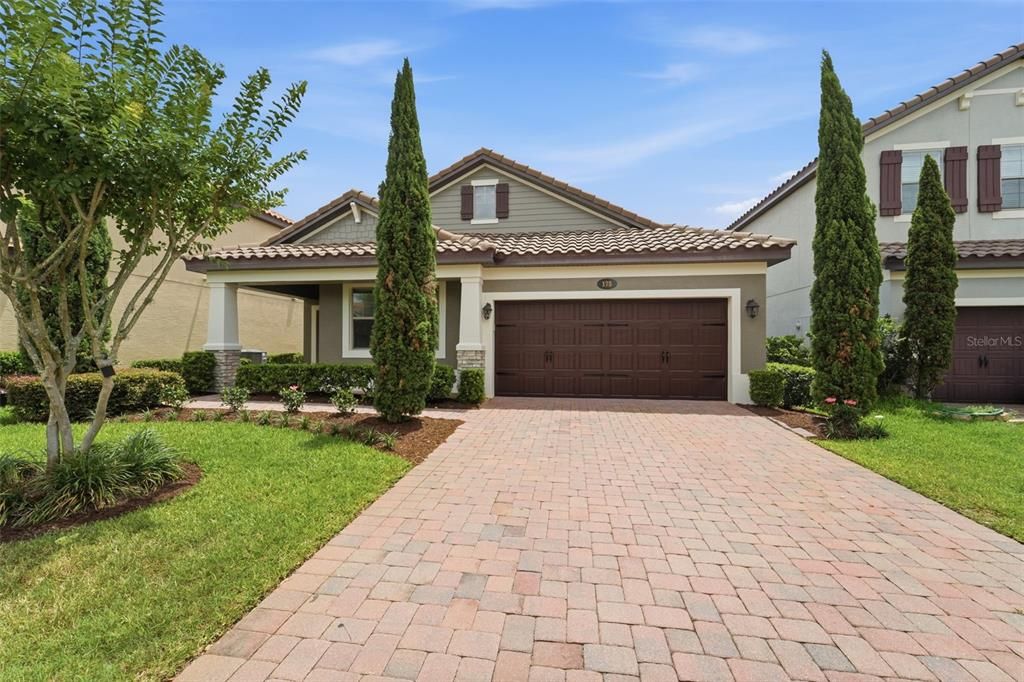 For Sale: $424,900 (3 beds, 2 baths, 2112 Square Feet)
